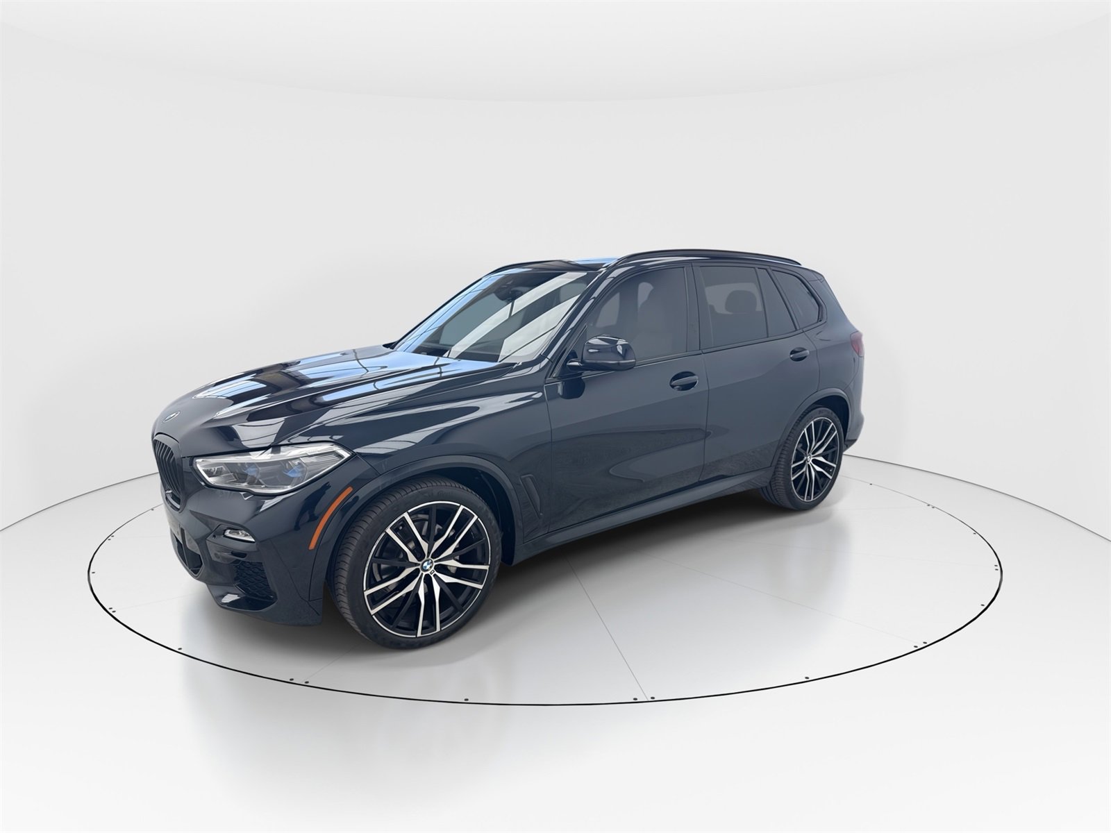 Used 2021 BMW X5 sDrive40i w/ M Sport Package image 4