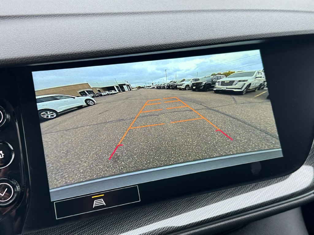 Used 2023 Buick Envision Essence AWD/4WD image 32