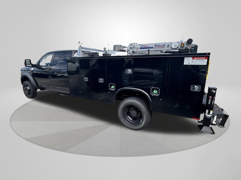 New 2023 RAM 5500 Tradesman w/ Max Tow Package image 5