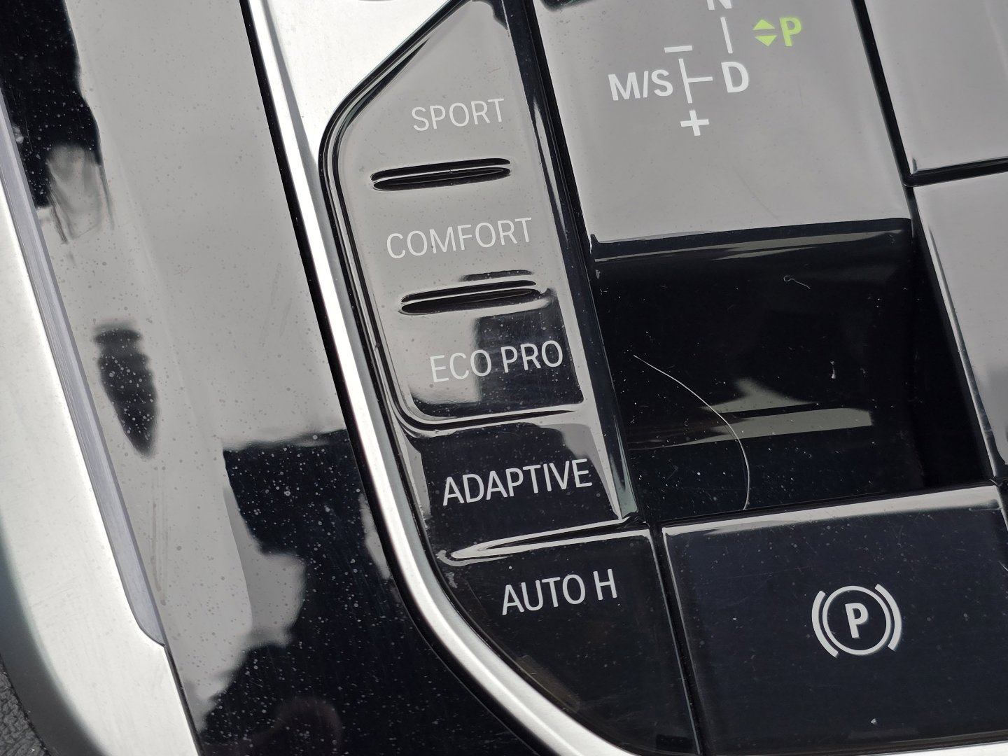 Used 2020 BMW X5 xDrive40i w/ Executive Package image 13