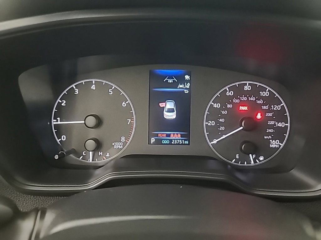 Used 2025 Toyota Corolla LE FWD image 29