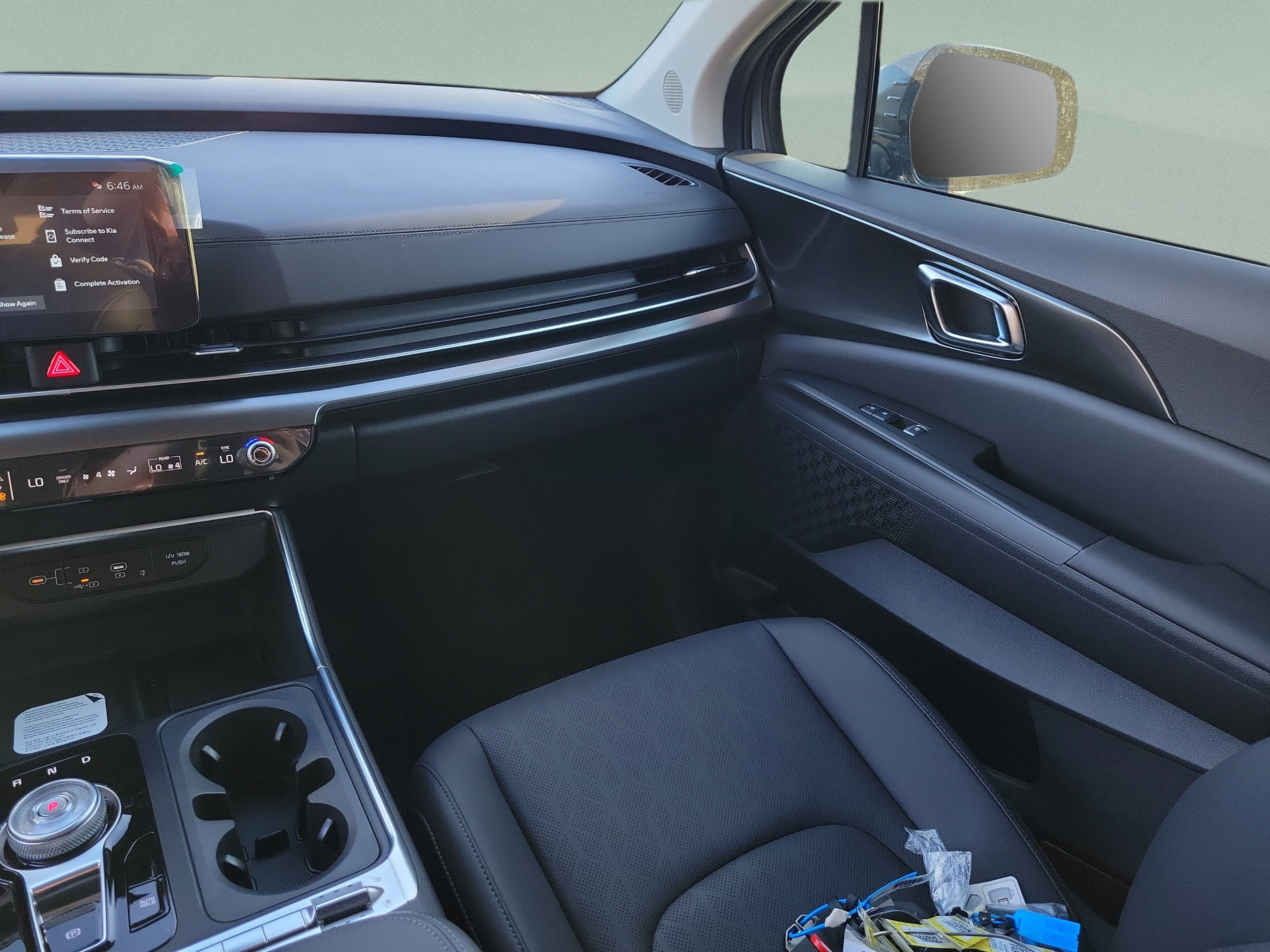 New 2027 Kia Carnival SX w/ Dark Edition Package FWD image 10