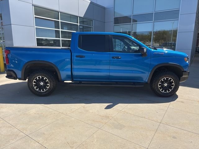 Used 2023 Chevrolet Silverado 1500 ZR2 w/ Technology Package AWD/4WD image 8