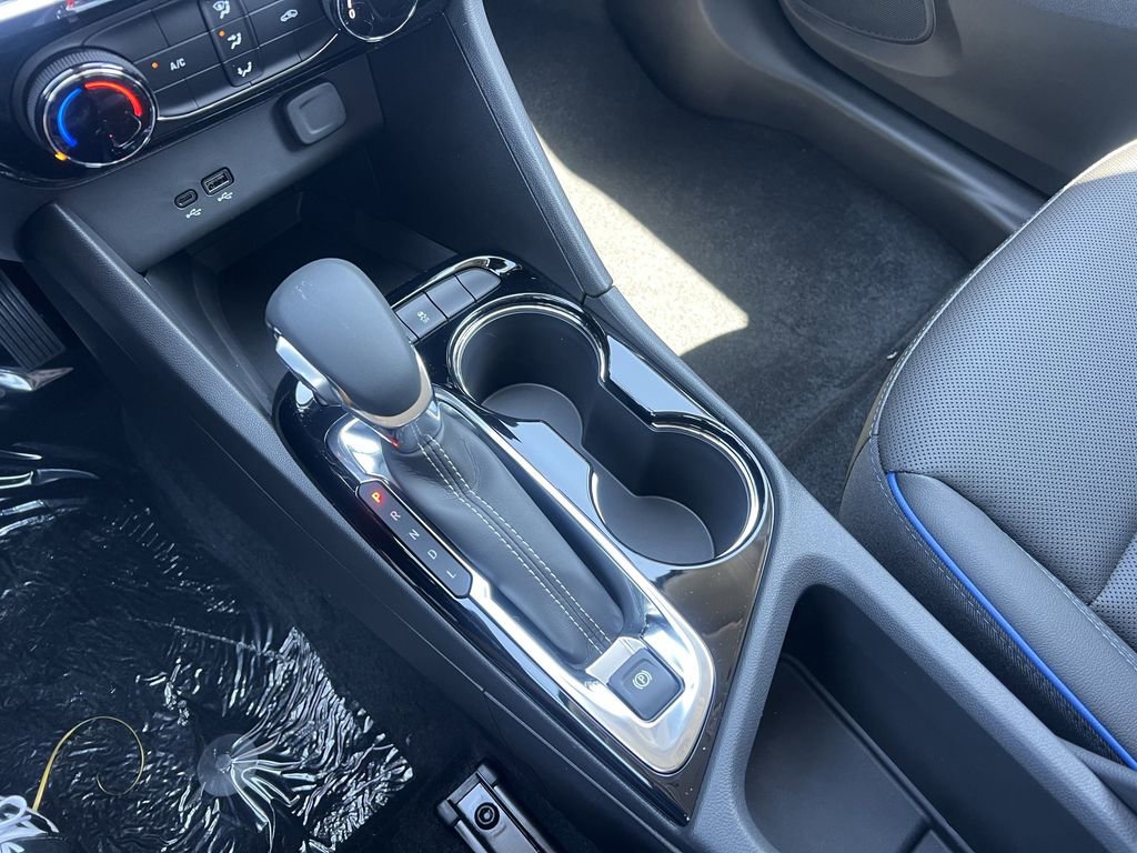 New 2026 Buick Encore GX Sport Touring image 8