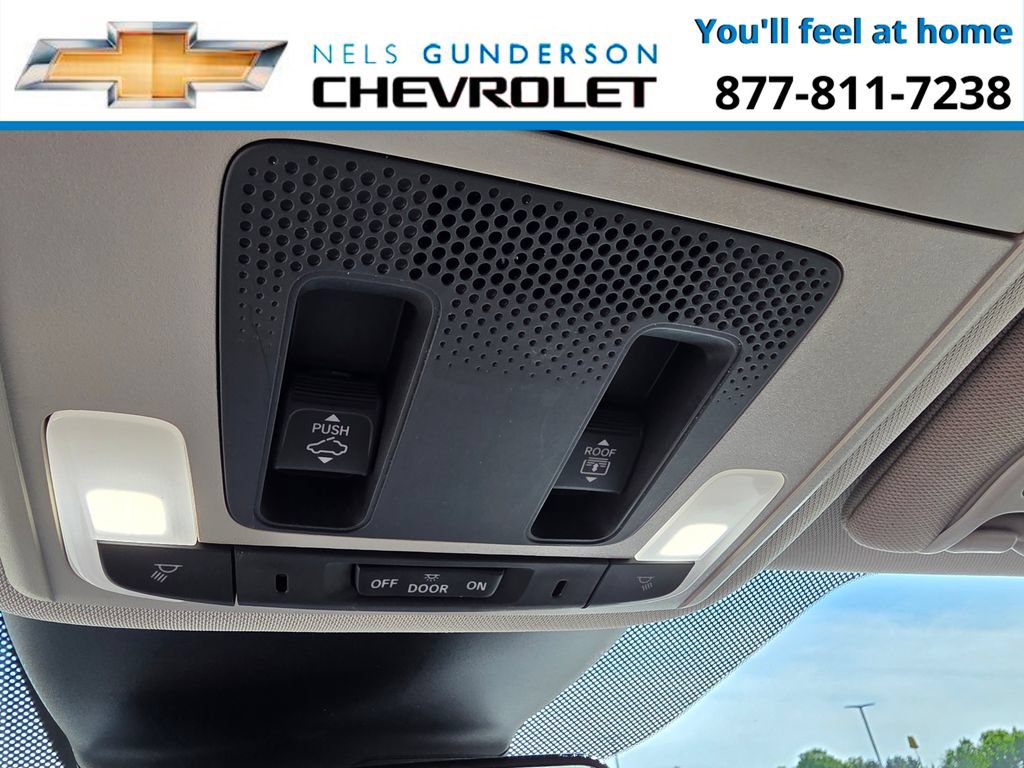 Used 2025 Honda Pilot Elite image 35