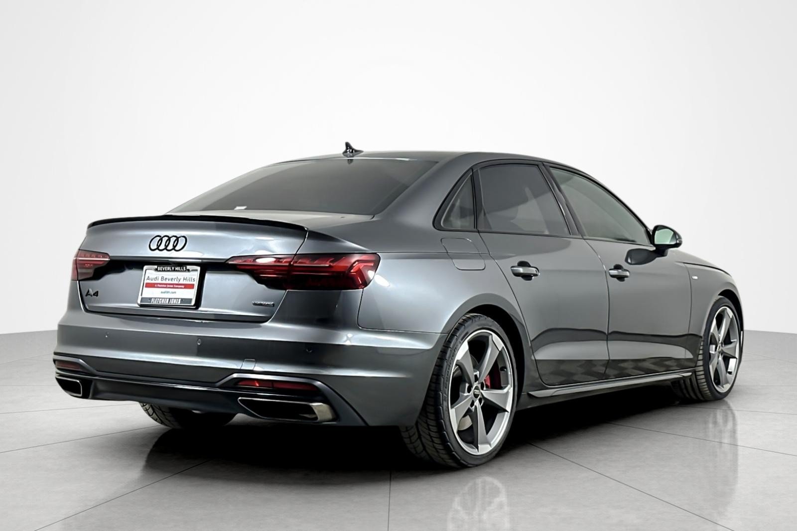 Used 2023 Audi A4 2.0T Premium Plus w/ Premium Plus Package AWD/4WD image 5
