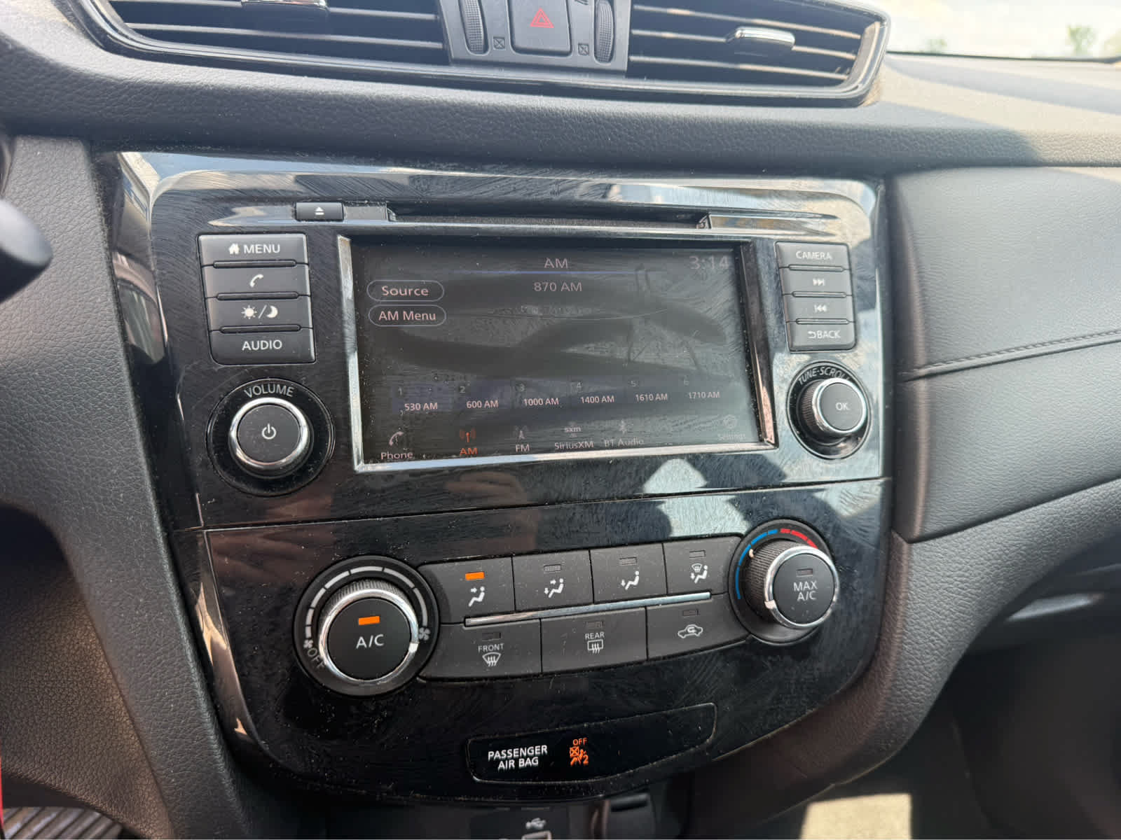 Used 2020 Nissan Rogue S AWD/4WD image 11