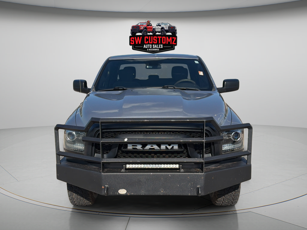 Used 2022 RAM 1500 Warlock AWD/4WD image 2