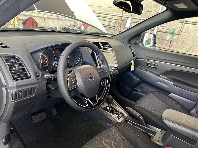 New 2026 Mitsubishi Outlander Sport ES AWD/4WD image 19