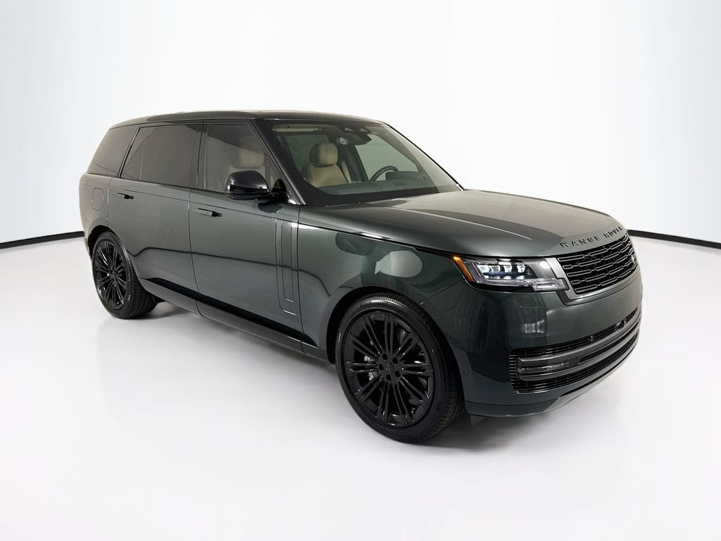 New 2026 Land Rover Range Rover Long Wheelbase SE AWD/4WD image 3