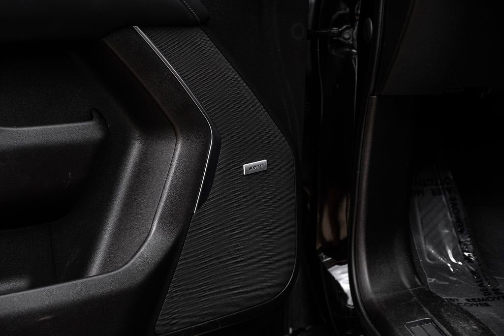 Used 2021 Chevrolet Suburban LT image 47