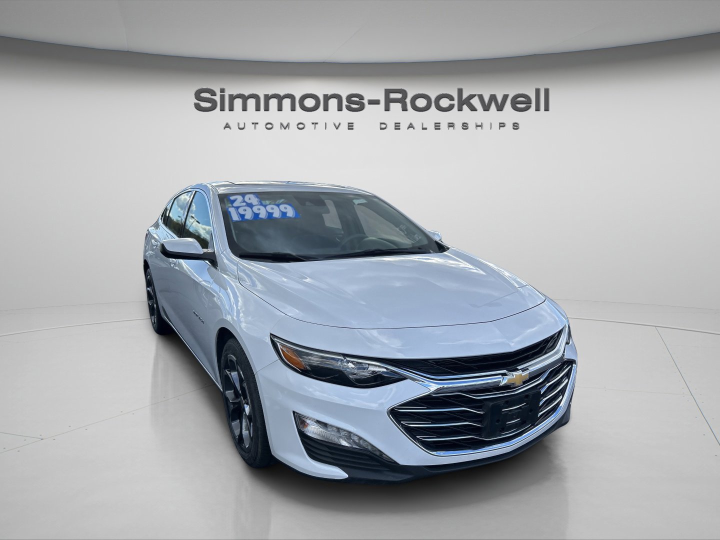 Used 2024 Chevrolet Malibu LT image 2