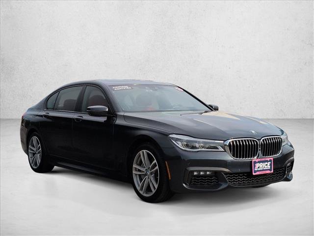 Used 2019 BMW 750i xDrive w/ Executive Package AWD/4WD image 3