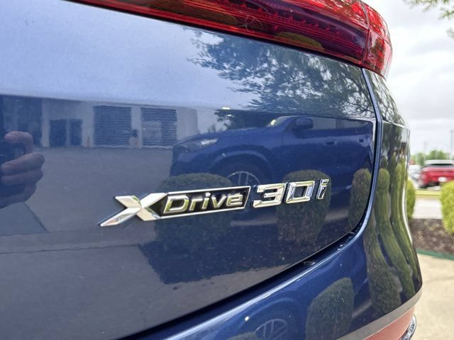 Certified 2025 BMW X4 xDrive30i AWD/4WD image 7