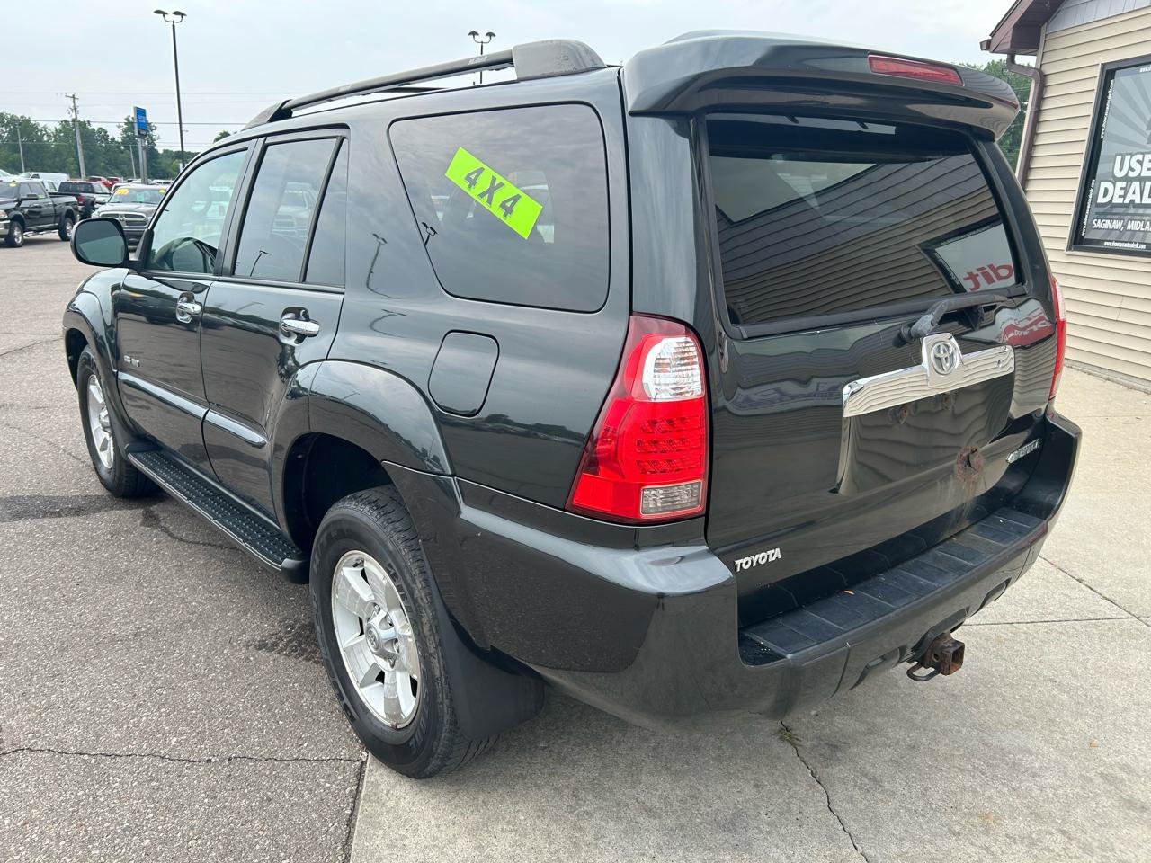 Used 2007 Toyota 4Runner SR5 AWD/4WD image 7