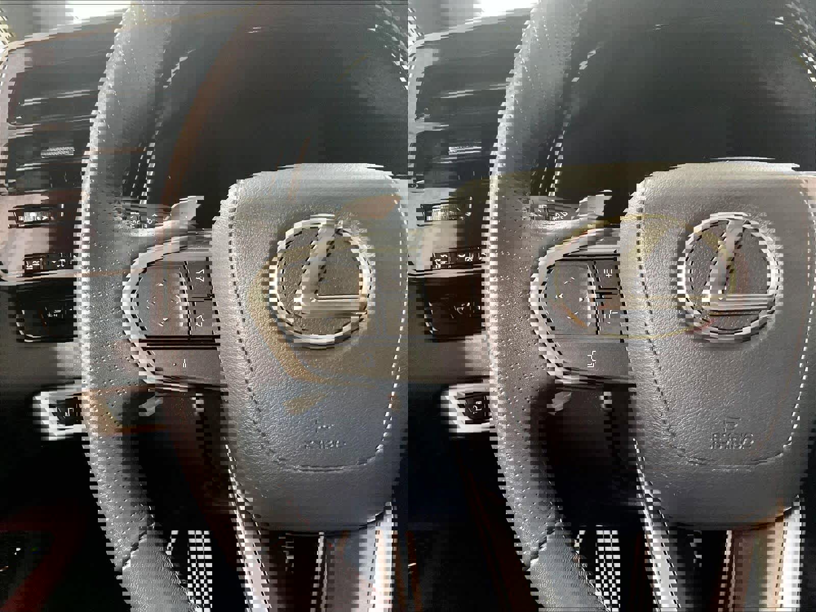 Used 2024 Lexus RX 350 F Sport image 23