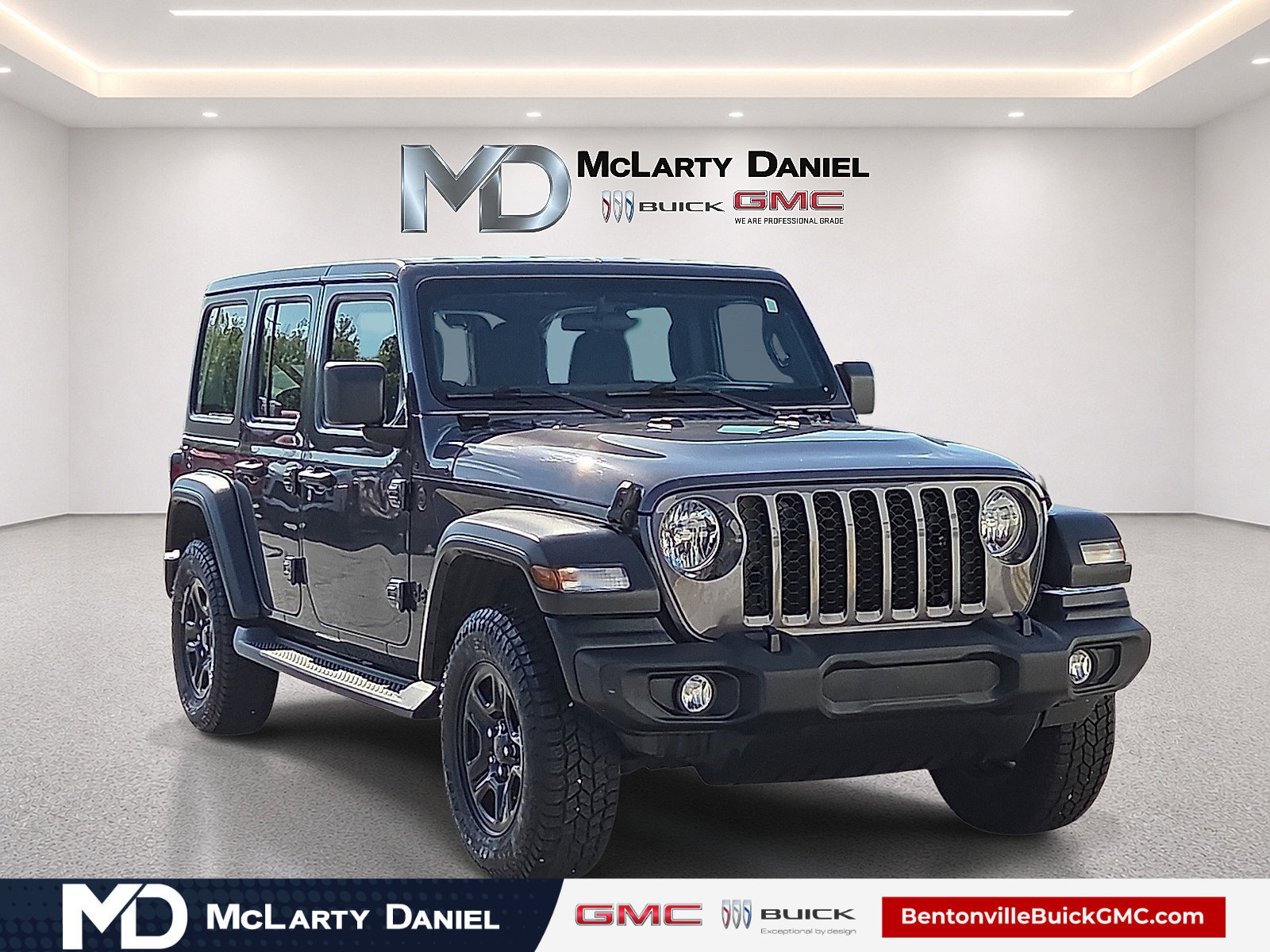 Used 2024 Jeep Wrangler Unlimited Sport AWD/4WD image 1
