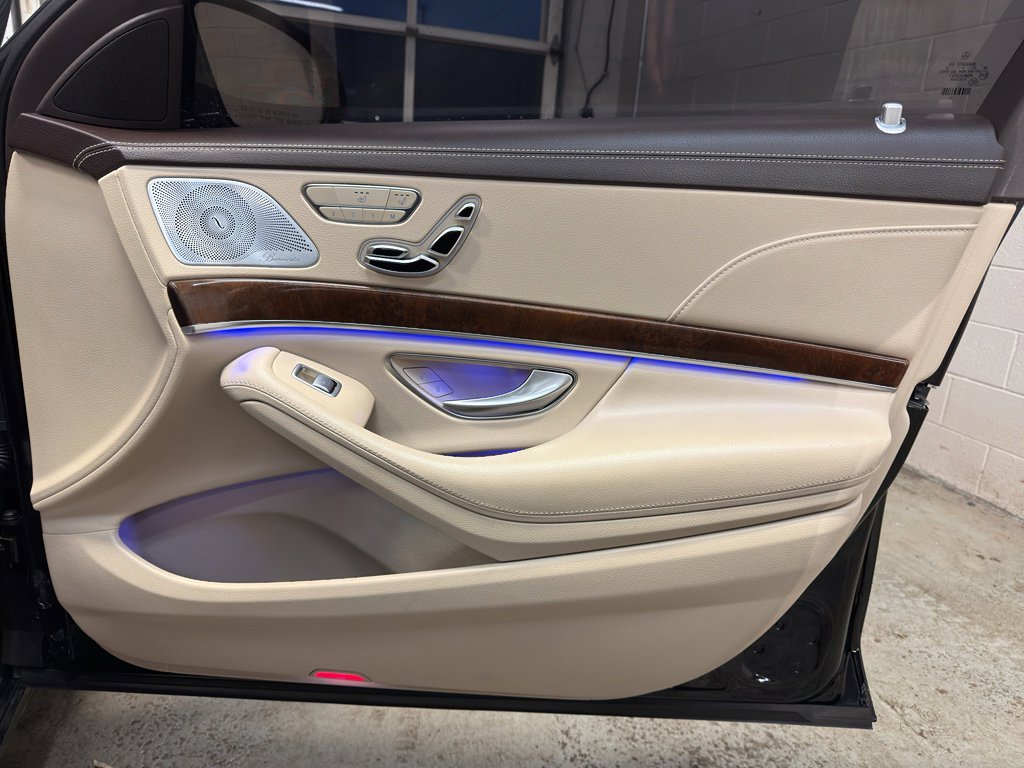 Used 2014 Mercedes-Benz S 550 Sedan image 22