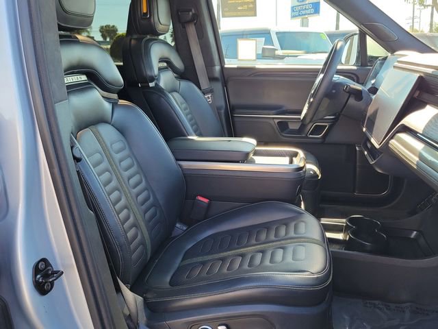 Used 2024 Rivian R1S Adventure image 15
