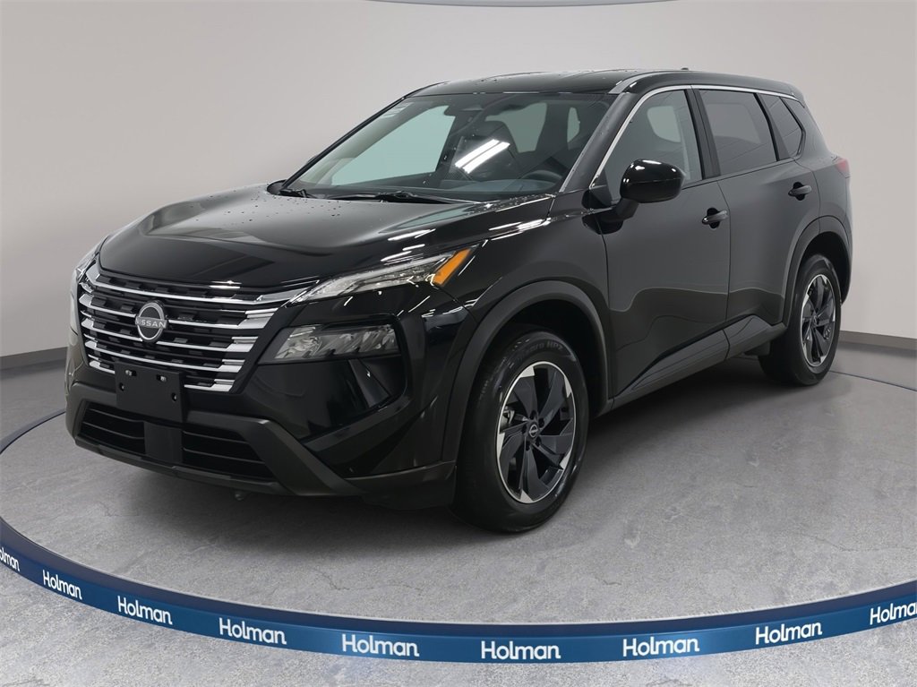 Used 2025 Nissan Rogue SV image 1