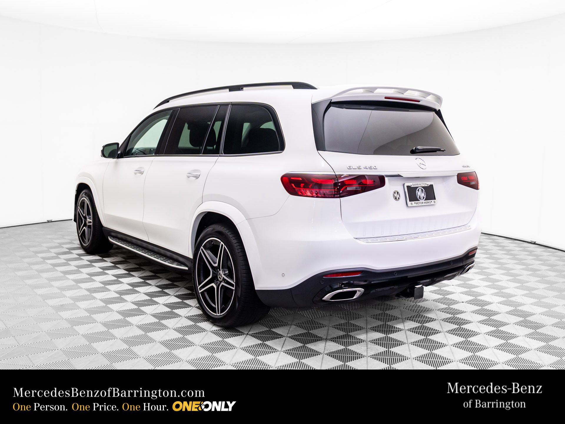 New 2026 Mercedes-Benz GLS 450 4MATIC image 3