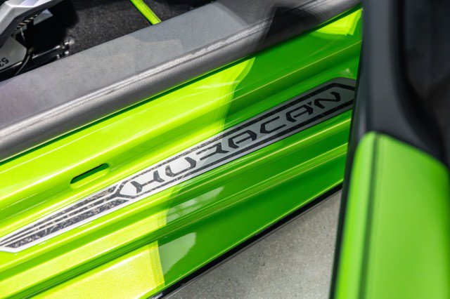 Used 2022 Lamborghini Huracan EVO RWD image 46