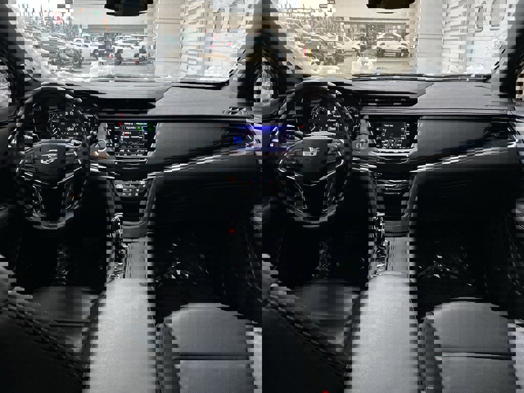 Used 2023 Cadillac XT5 Premium Luxury image 16