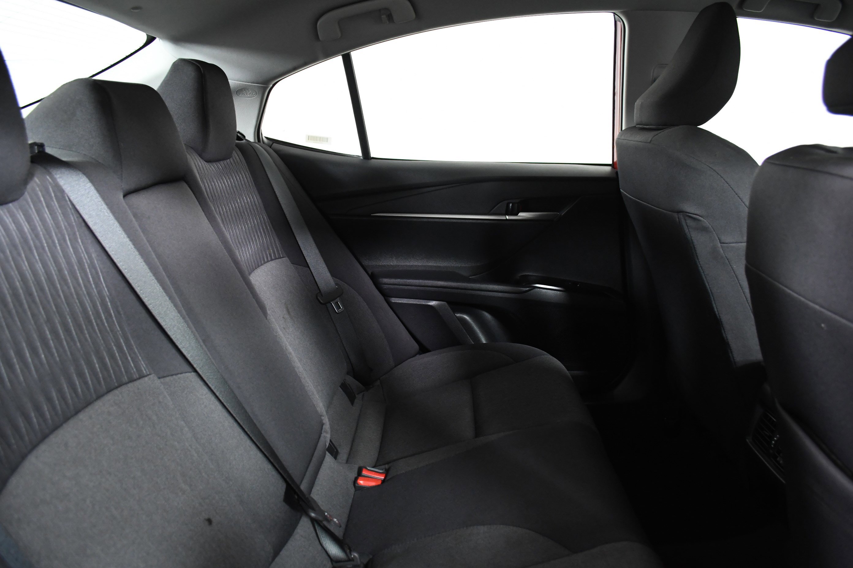 Used 2025 Toyota Camry LE image 24