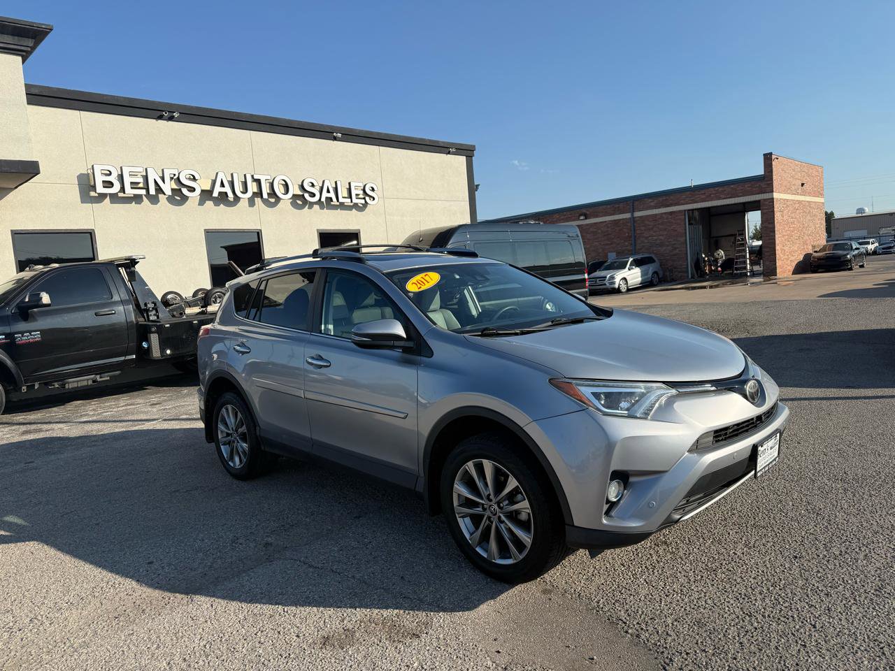 Used 2017 Toyota RAV4 Limited w/ Advanced Technology Package image 4