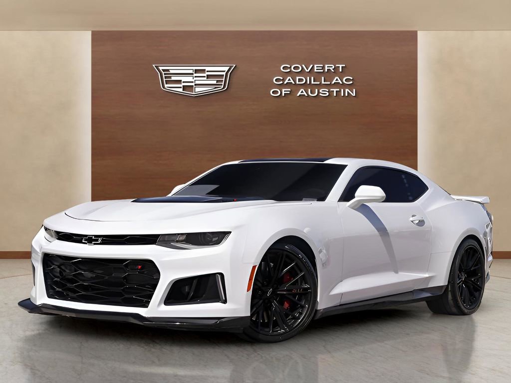 Used 2021 Chevrolet Camaro ZL1 image 1