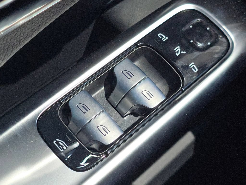New 2026 Mercedes-Benz C 300 4MATIC Sedan image 28
