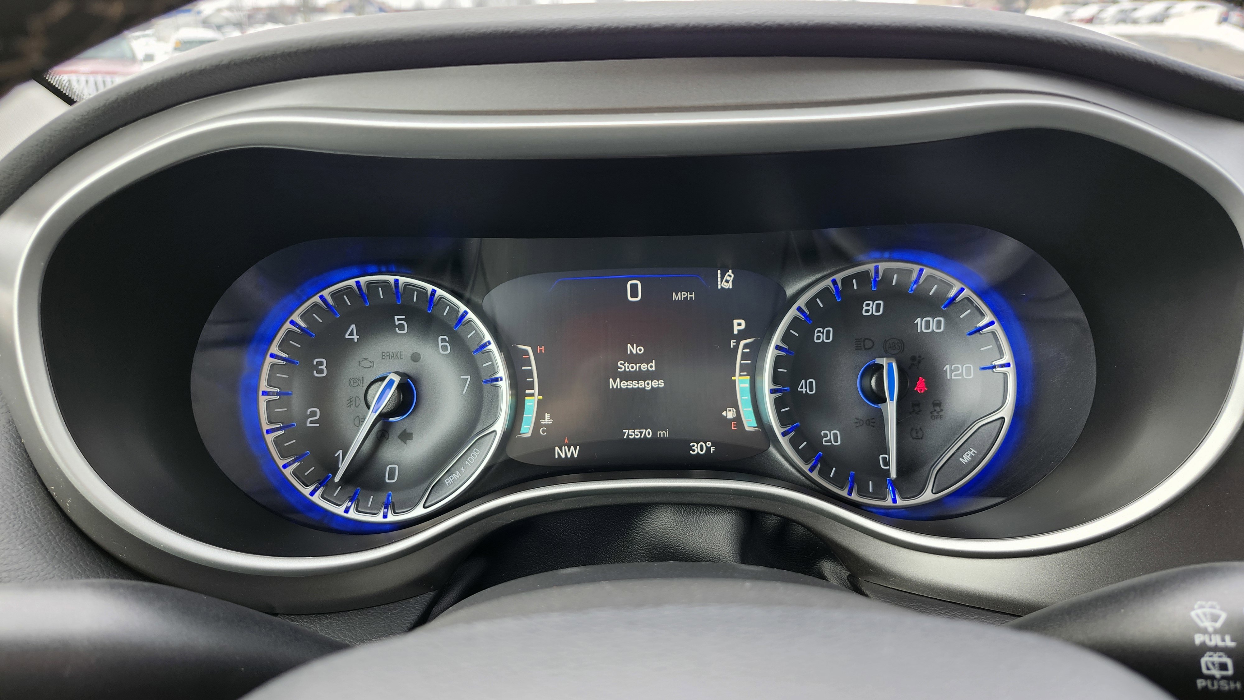 Used 2023 Chrysler Pacifica Touring-L image 26