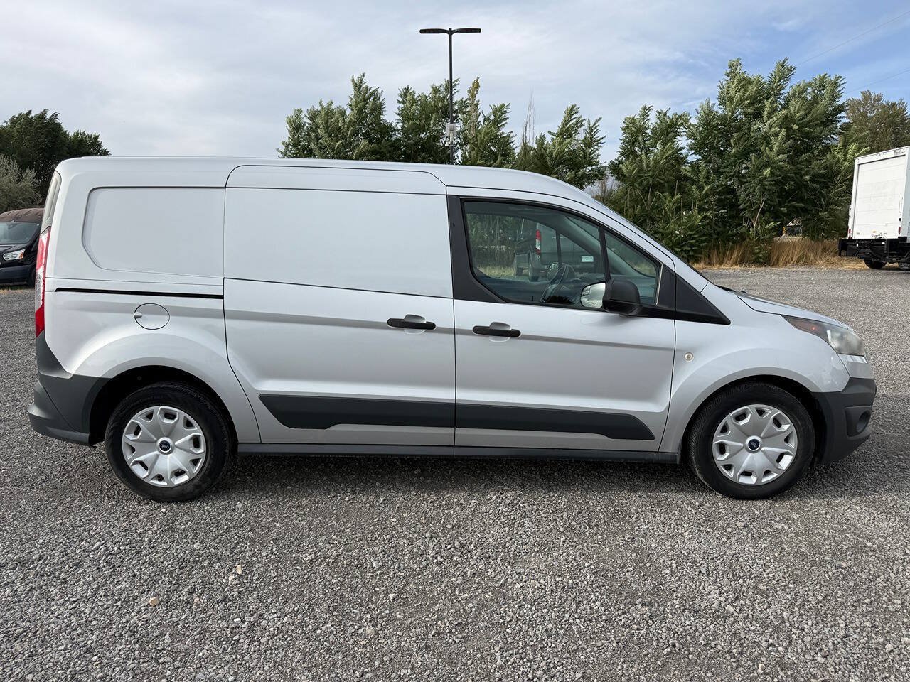 Used 2018 Ford Transit Connect XL FWD image 2