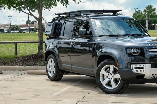 Used 2024 Land Rover Defender 110 S AWD/4WD image 7