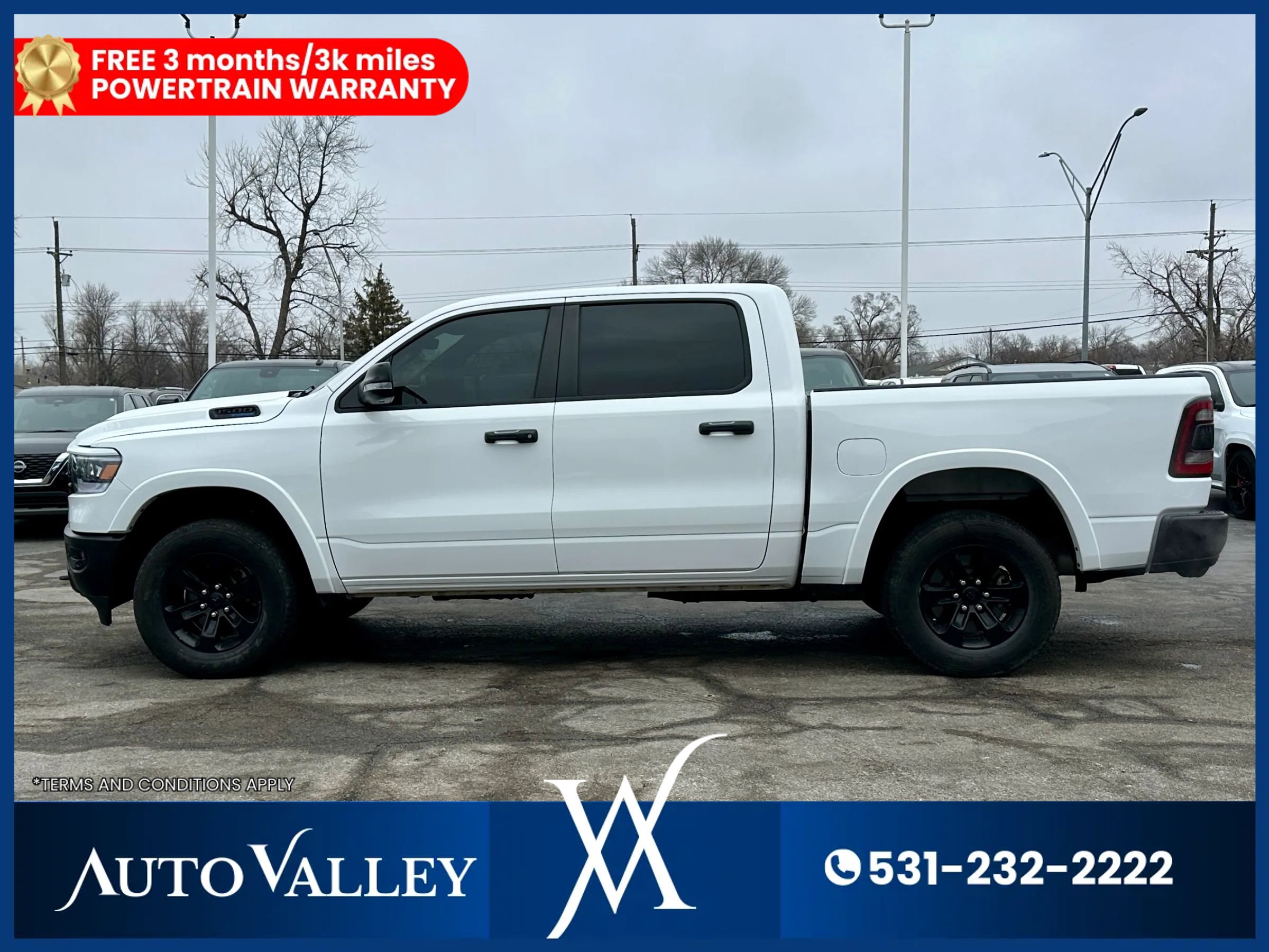Used 2021 RAM 1500 Big Horn w/ Built-to-serve Edition image 4