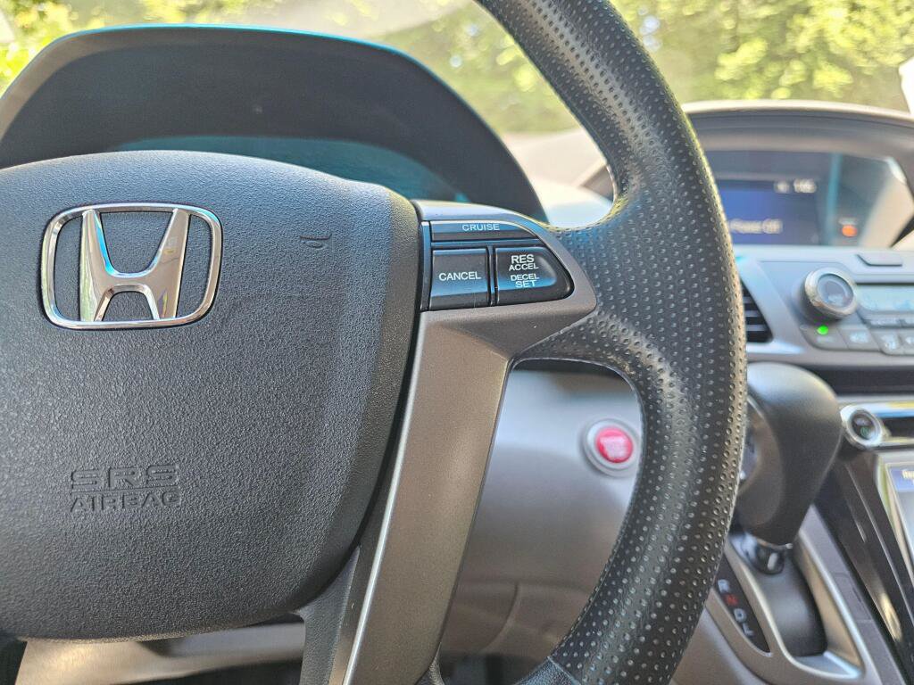 Used 2017 Honda Odyssey SE image 33
