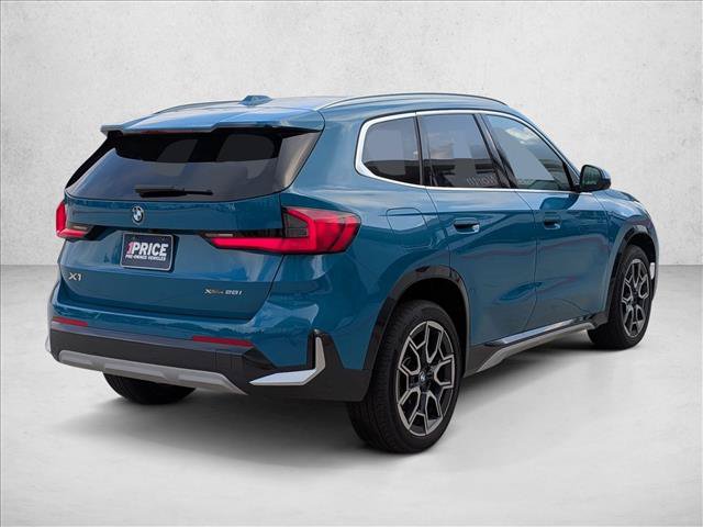 Used 2025 BMW X1 xDrive28i AWD/4WD image 5
