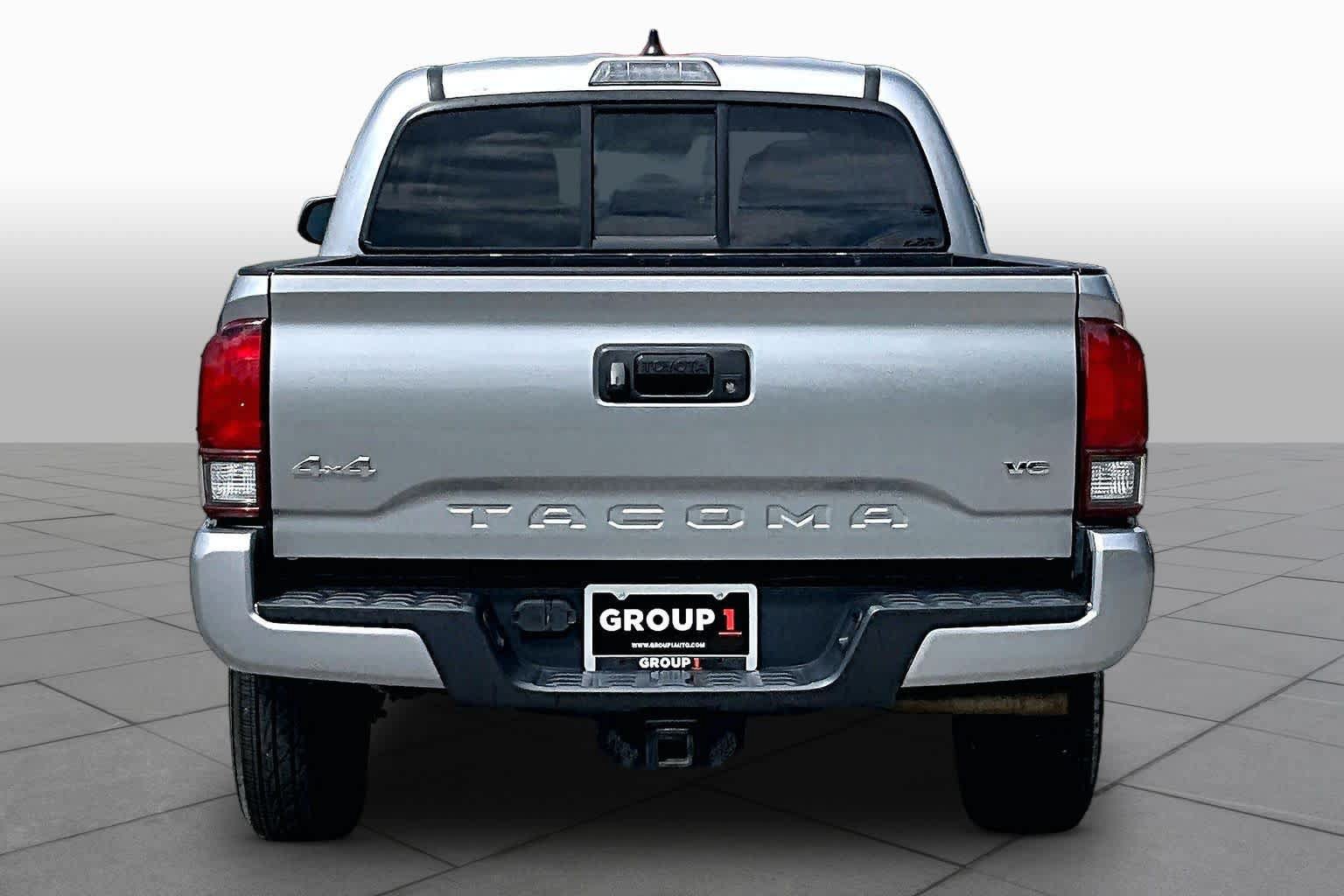 Used 2021 Toyota Tacoma SR AWD/4WD image 5