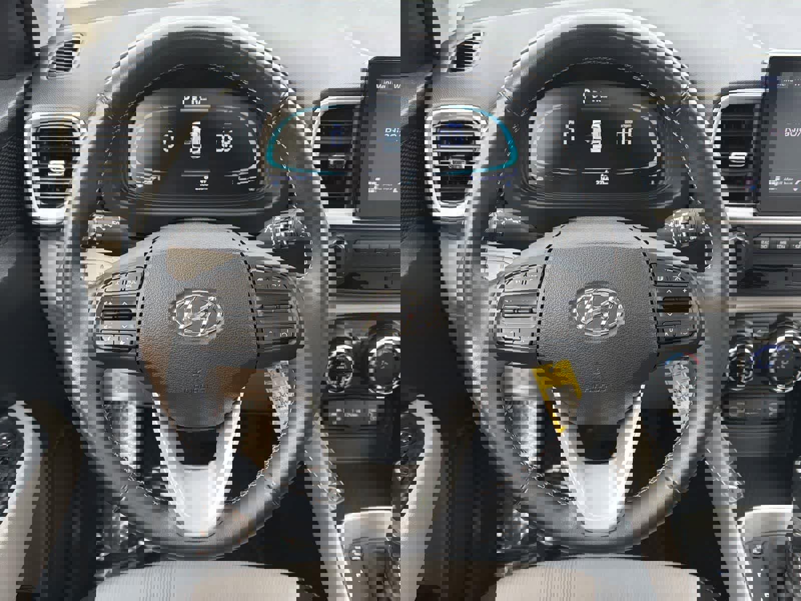 Used 2023 Hyundai Venue SEL w/ Cargo Package image 12