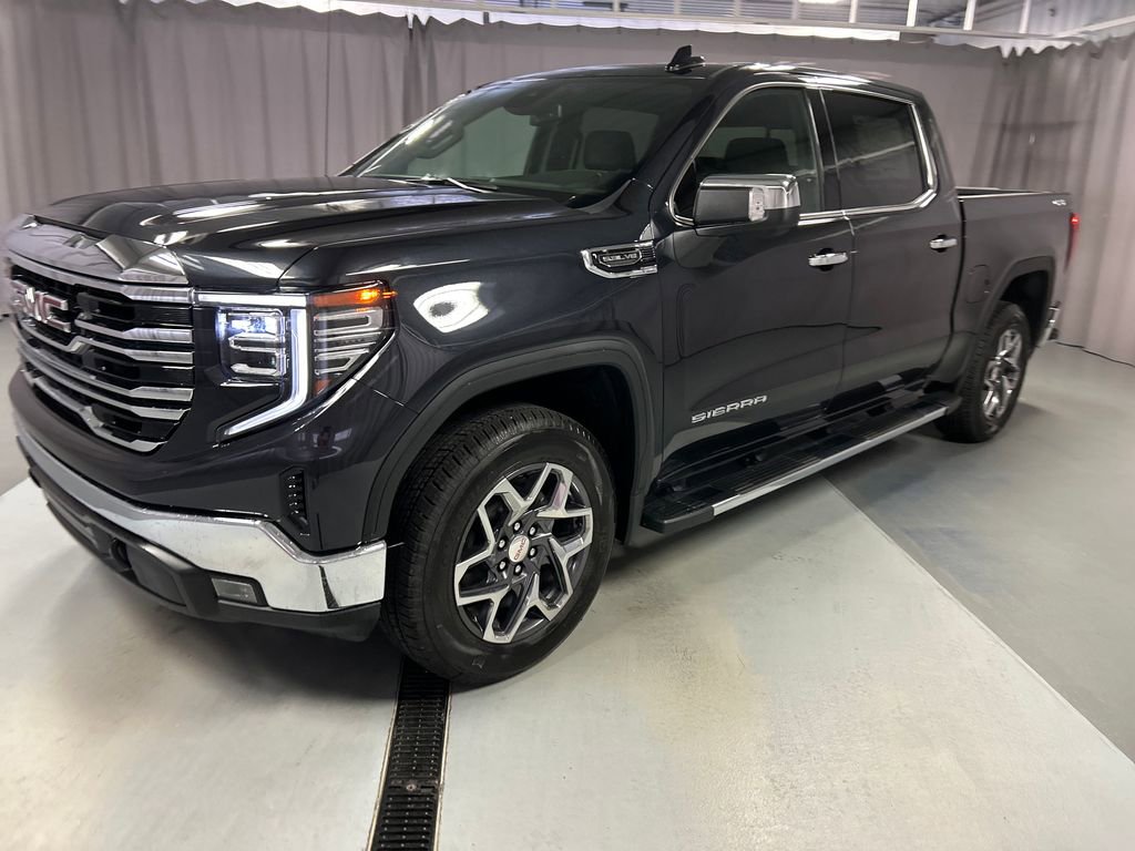 New 2026 GMC Sierra 1500 SLT w/ SLT Premium Package image 3