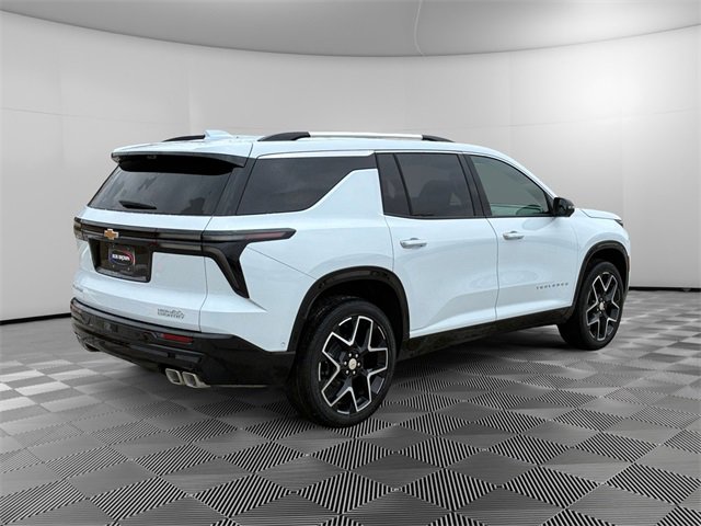 New 2026 Chevrolet Traverse High Country image 3