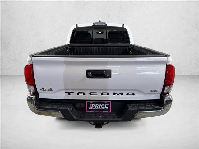 Used 2019 Toyota Tacoma TRD Off-Road AWD/4WD image 4