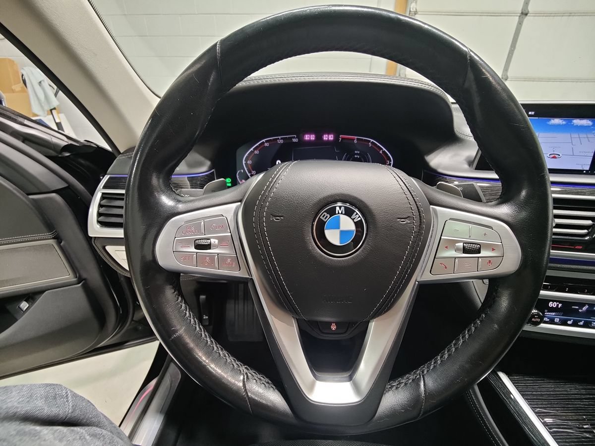 Used 2020 BMW 750i xDrive w/ Executive Package AWD/4WD image 40