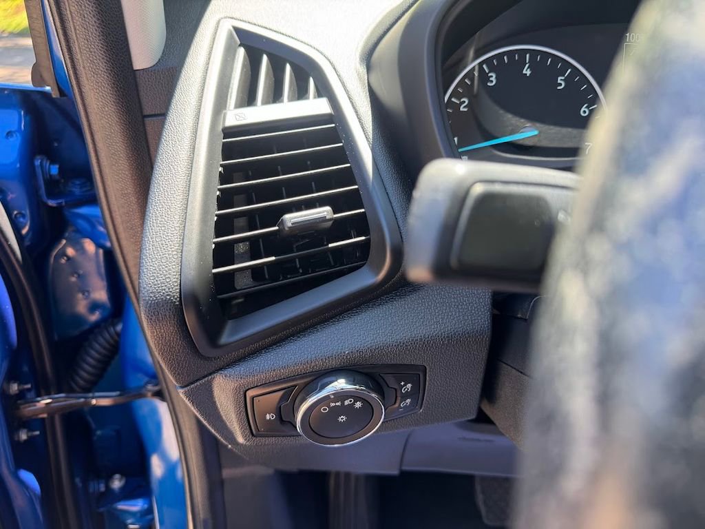 Used 2019 Ford EcoSport SES AWD/4WD image 11