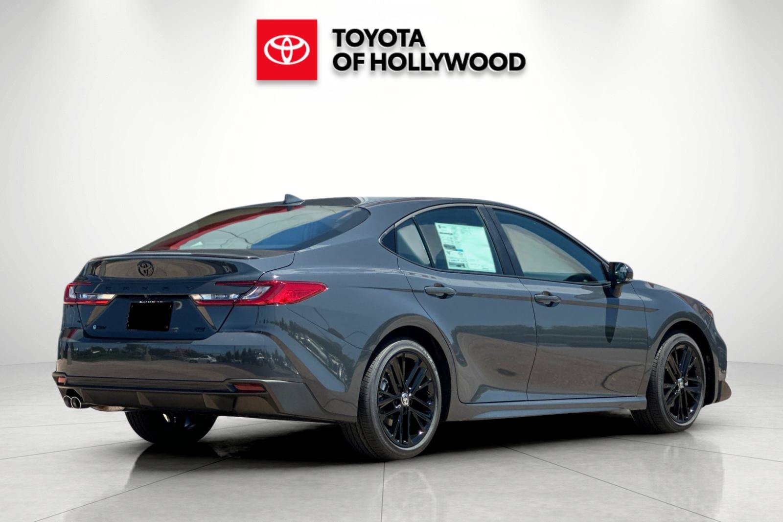 New 2026 Toyota Camry SE FWD image 4