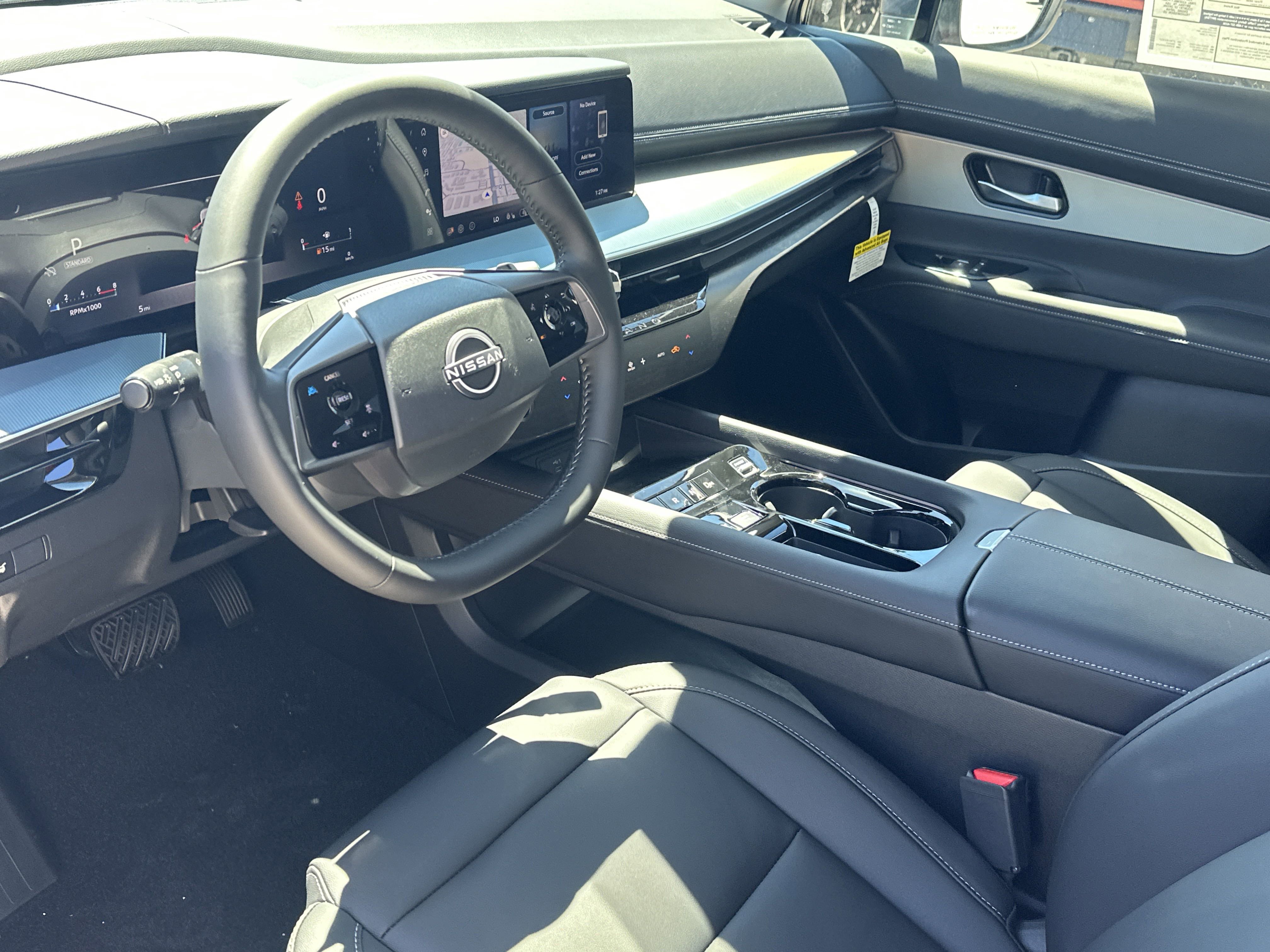 New 2025 Nissan Murano SL image 13