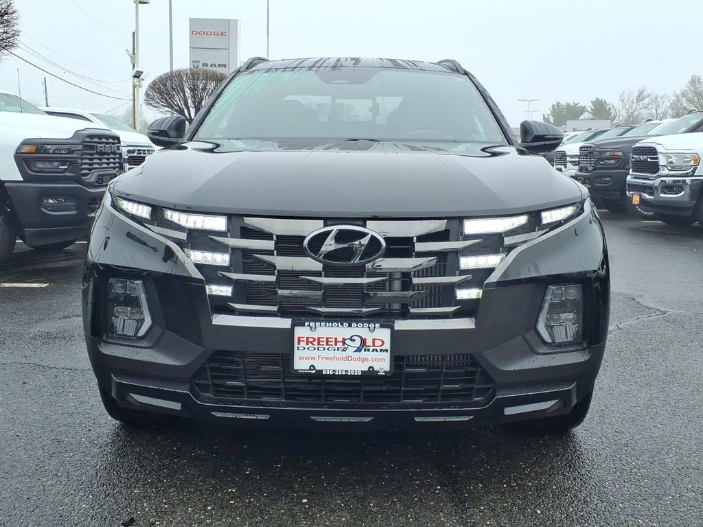 Used 2024 Hyundai Santa Cruz Night image 2