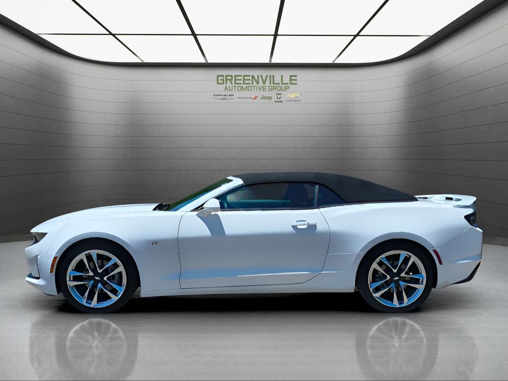 Used 2023 Chevrolet Camaro LT w/ RS Package image 3