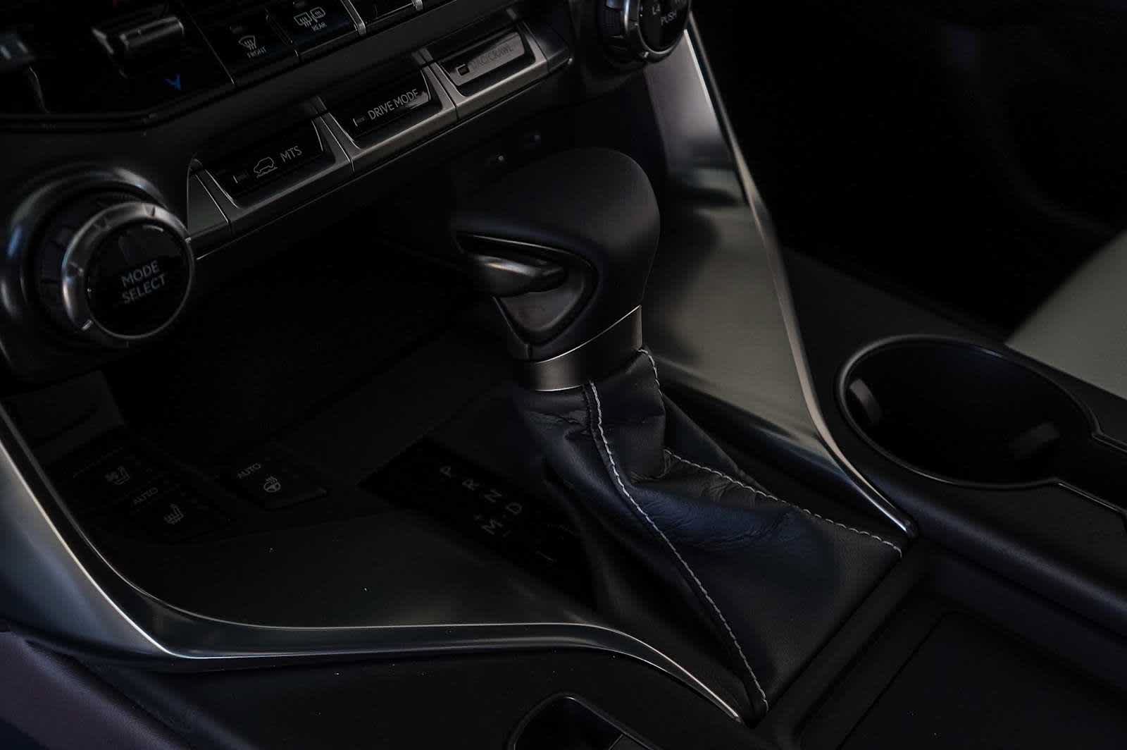 New 2026 Lexus LX 600 4WD w/ Luxury Package image 22
