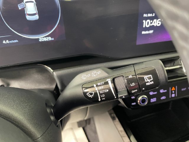 Used 2023 Kia Niro Wind w/ Wind Preserve Package FWD image 12